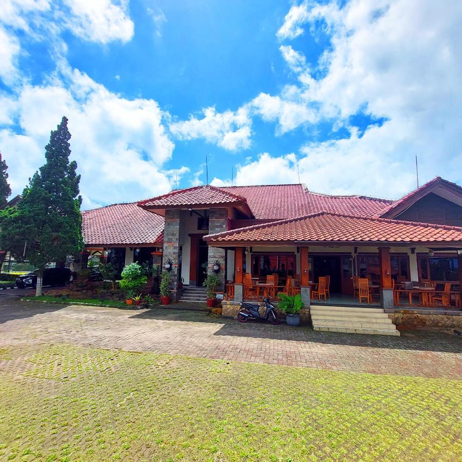 Pacet  Sangga Buana Resort & Convention Hotel מראה חיצוני תמונה